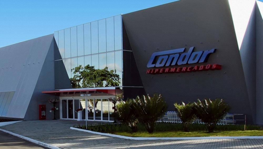 Rede de supermercados participa da Campanha do Agasalho de Curitiba