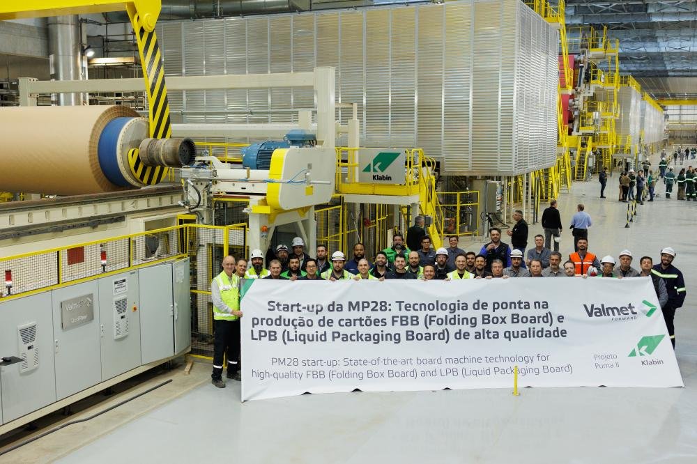 Klabin começa a operar máquina de papel-cartão mais moderna das Américas