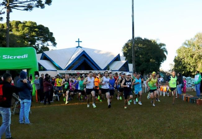 Mais de 500 corredores participaram da 1ª Prova Catito Pucci