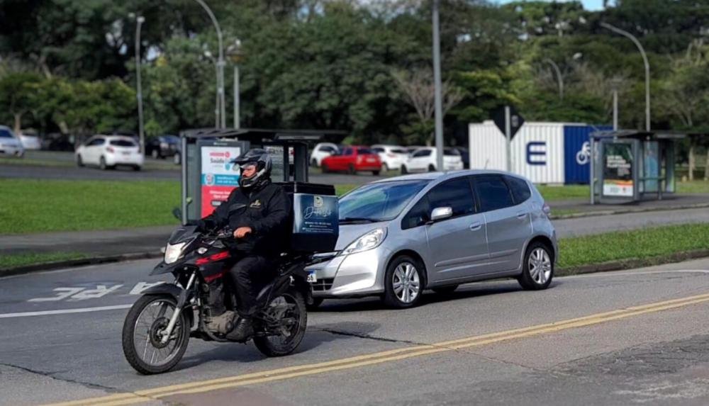 Moto ideal e revisão em dia ajudam a enfrentar a concorrência no delivery