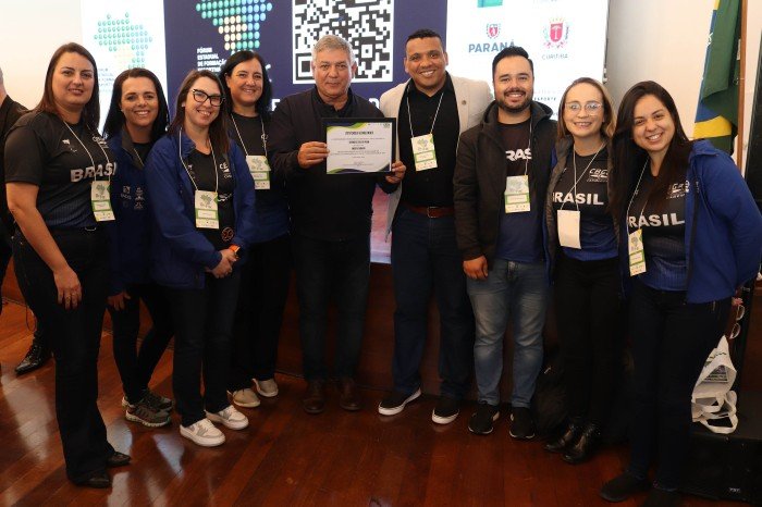 Com participação de grandes atletas, Paraná sedia 1° fórum estadual de formação esportiva