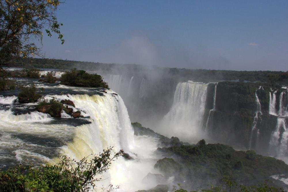 Foz do Iguaçu alia atrativos em meio à natureza com espaços de conservação ambiental