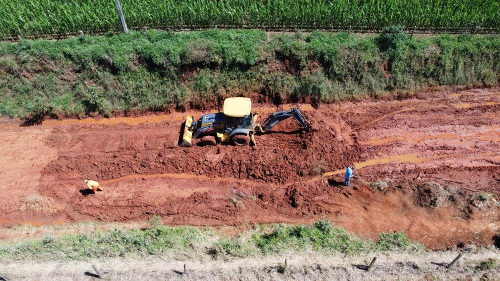 PG intensifica recuperação de estradas rurais danificadas pelas chuvas