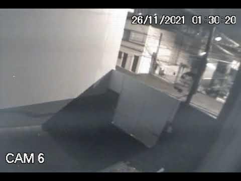 Polícia Civil divulga imagens do suspeito de invadir a Mesquita Imam Ali, em Ponta Grossa