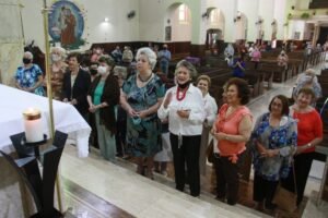 Ex-alunas do Colégio Sant’Ana se reúnem para comemorar 60 anos de formatura