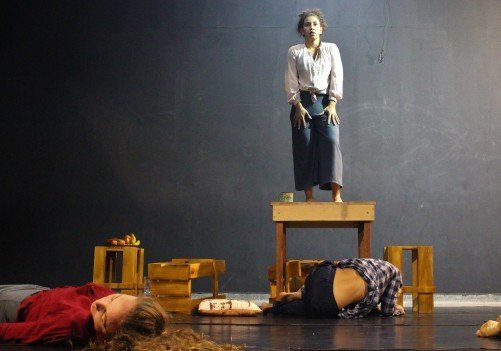 Trecho do espetáculo de dança "CRU" (Crédito: Gabriela Jung)