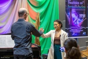 Apresentação dos alunos de canto do Conservatório Maestro Paulino