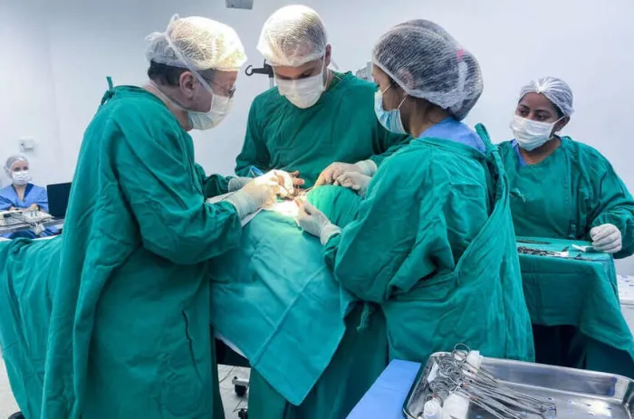Lei amplia autorização para SUS realizar cirurgia de reconstrução de mama para casos de mutilação, além de câncer - Foto: Luã Diógenes/Ascom HGF-CE