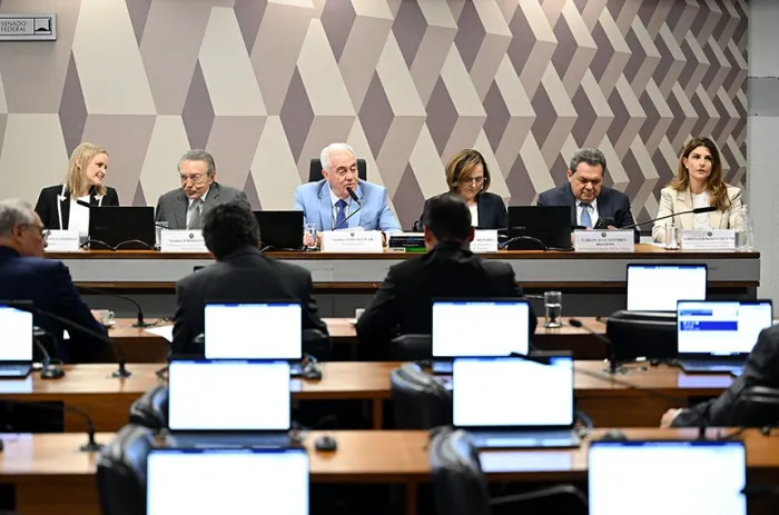 Otto Alencar, presidente da CCJ, comandou as sabatinas - Foto: Edilson Rodrigues/Agência Senado