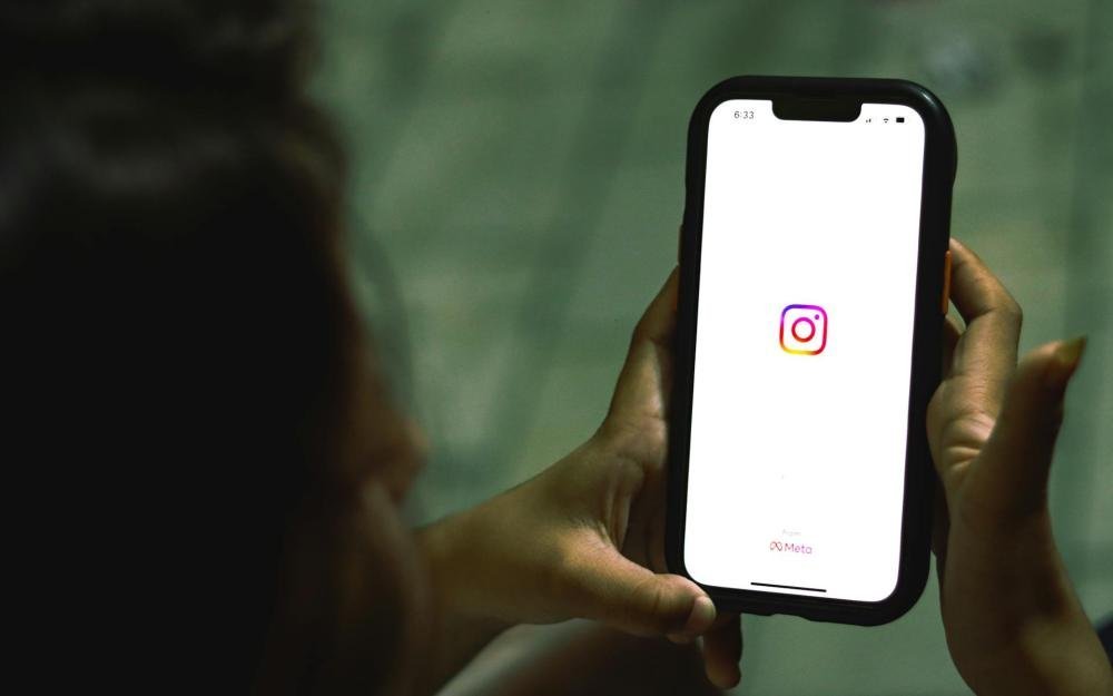 O impacto das redes sociais no comportamento humano e suas transformações