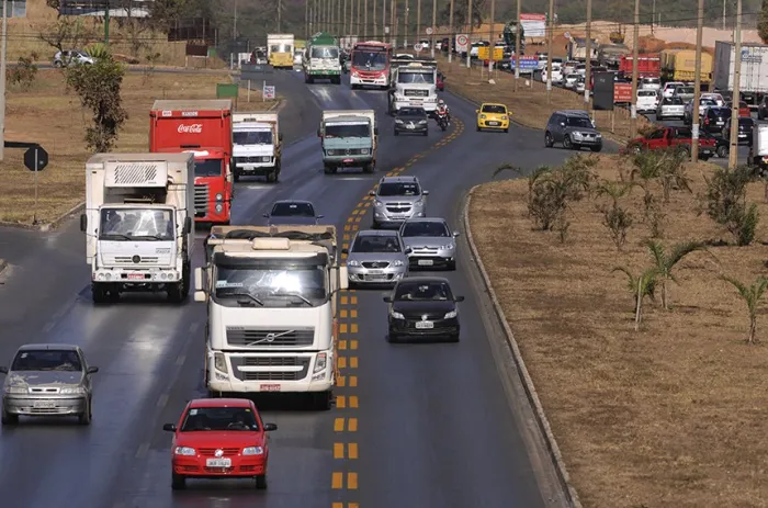Hoje o Serviço Social do Transporte e o Serviço de Aprendizagem do Transporte recebem contribuições apenas do modal rodoviário - Foto: Pedro França/Agência Senado