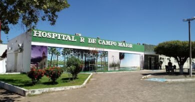 Acidente na PI-215: uma vítima é sepultada e criança segue internada