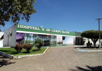 Acidente na PI-215: uma vítima é sepultada e criança segue internada
