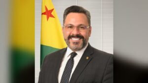 Alan Rick promete concurso na educação em 2027 e mais delegacias para mulheres no Acre
