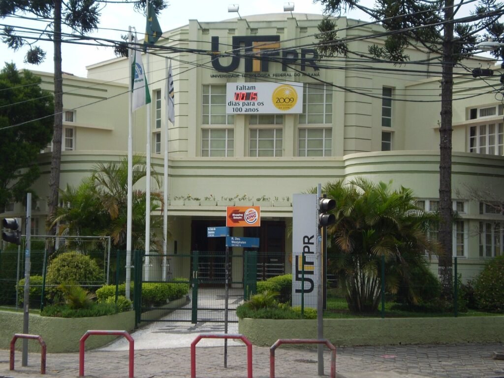 Universidade Tecnológica Federal do Paraná