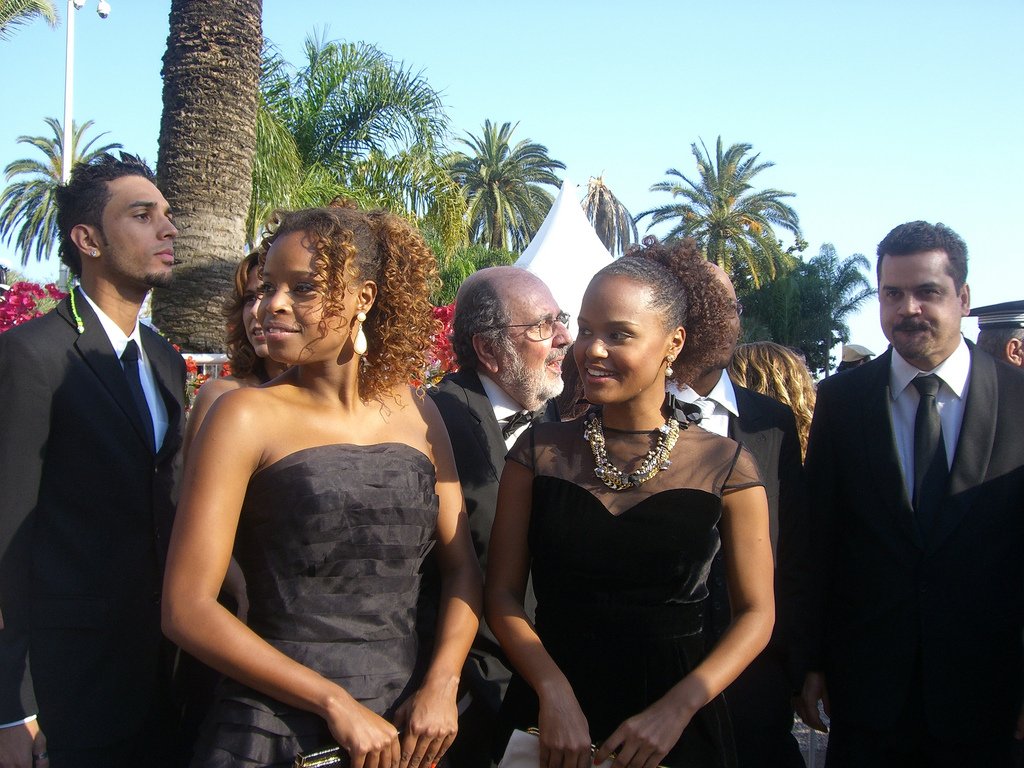 Cadu Barcelos, Roberta Rodrigues, Cacá Diegues (ao fundo), Cintia Rosa e Cacau Amaral.