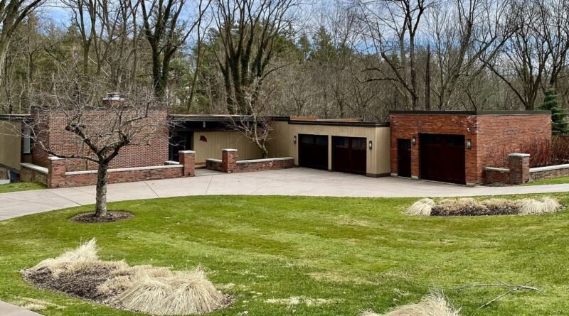The Charles and Virginia Clark House, 2541 Bowen Road, Elma, New York, April 2023. The work of Frank Lloyd Wright is the obvious influence in the aest