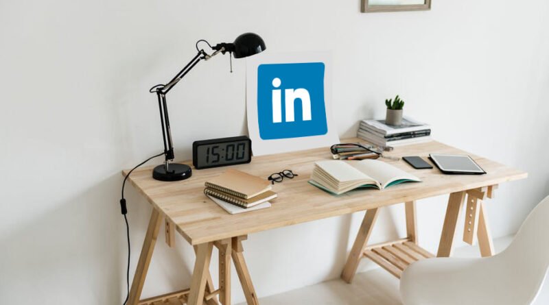 Linkedin Marketing image - This fast developing social media platform has many business and job opportunities for those ready to market themselves.Whe