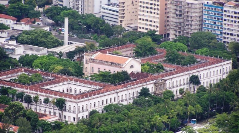 Universidade Federal do Rio de Janeiro
