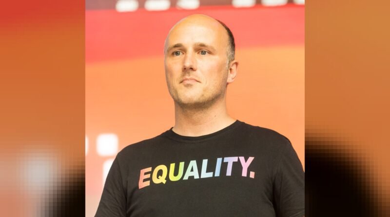 ColognePride 2021, CSD-Veedel rund um die Lanxess-Arena - Polittalk. Zu Gast waren:Madeleine Eisfeld (Die Linke), Dr. Sandra von Möller (CDU), Dr. Kar